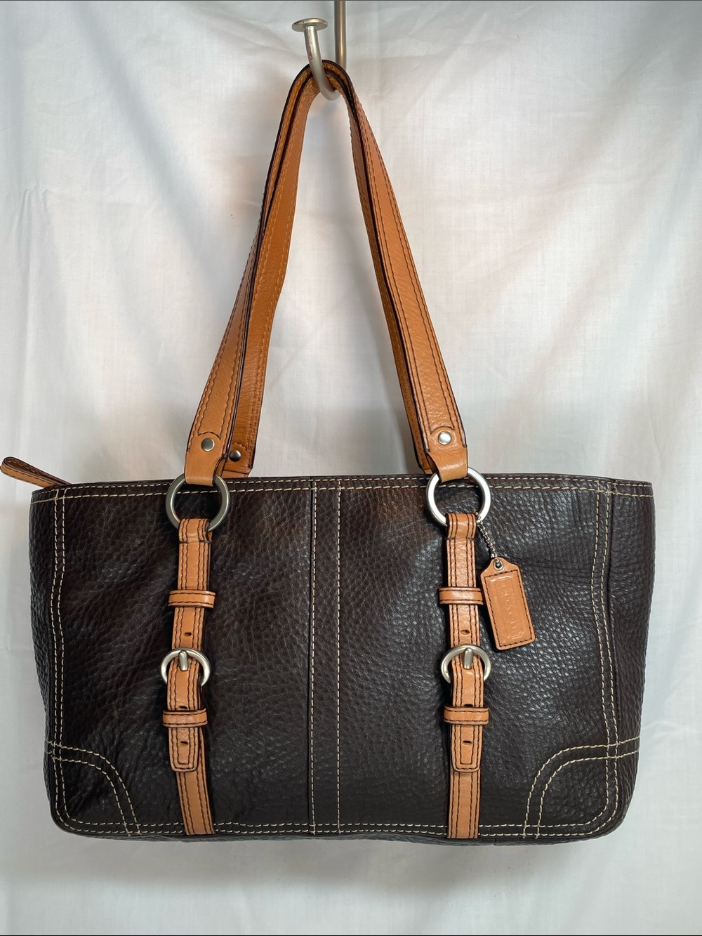 Coach F12339 Chelsea Two-Tone Pebbled Leather Shoulder Bag in Dark Brown and Tan